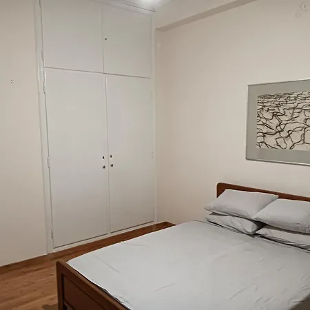 Apartment 3 Bedroom *