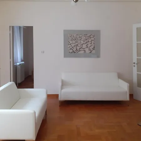 Apartment 3 Bedroom