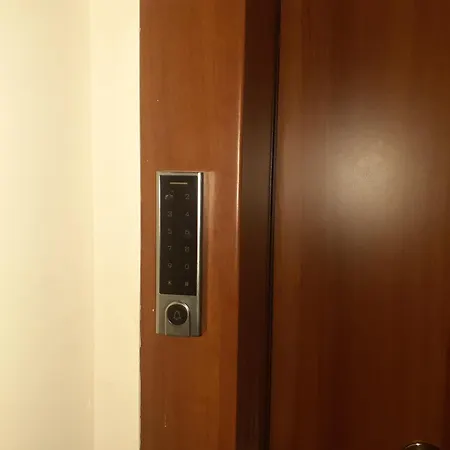 3 Bedroom * Athens